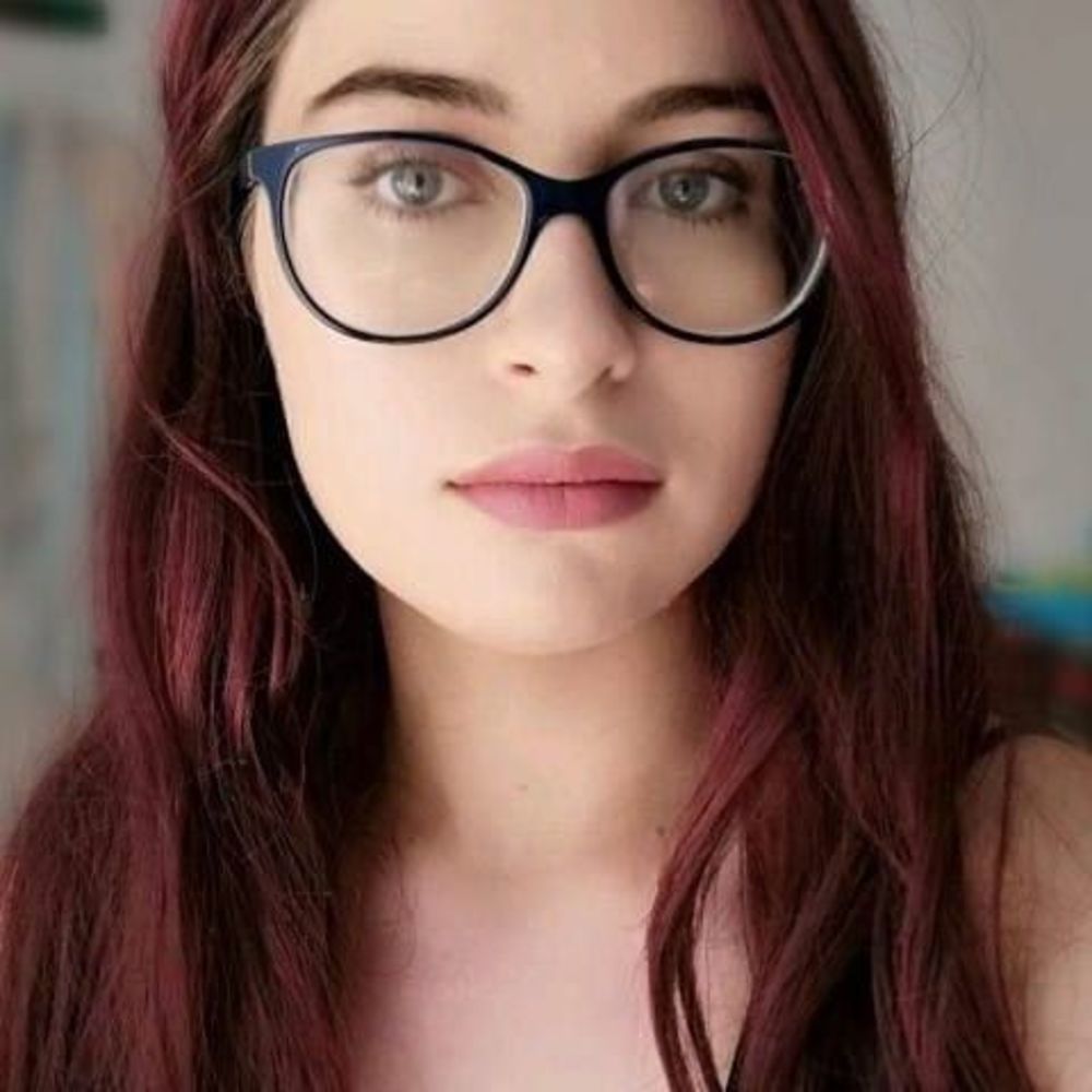 Meet your Posher, Natasha